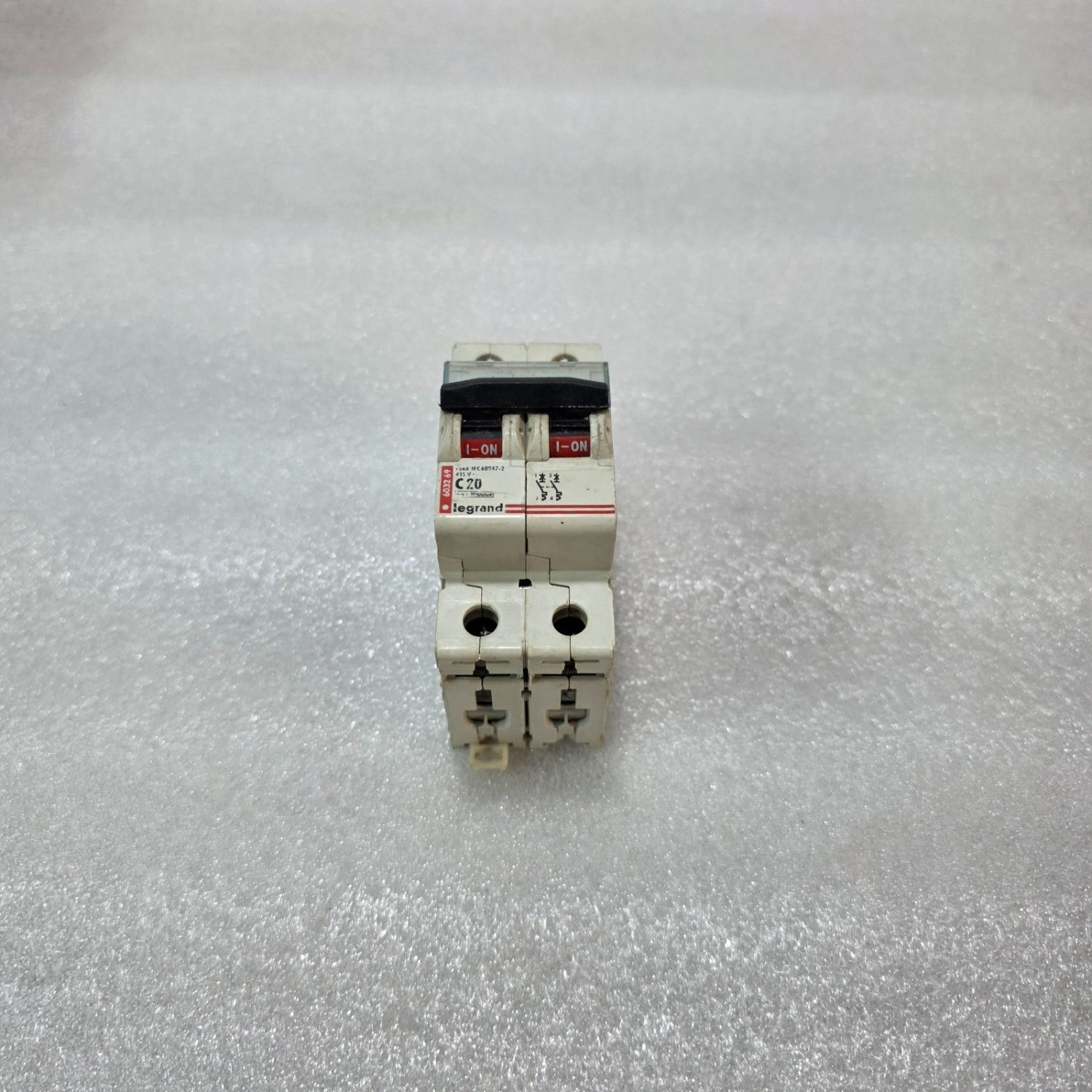 LEGRAND C20 2 POLE MCB 20A 415V 10KA MINIATURE CIRCUIT BREAKER