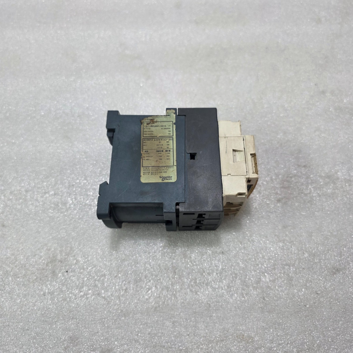 TELEMECANIQUE LC1D09BD CONTACTOR 24V DC COIL 25A 3P 1NO+1NC WITH LAD4TBDL SUPPRE - Image 5