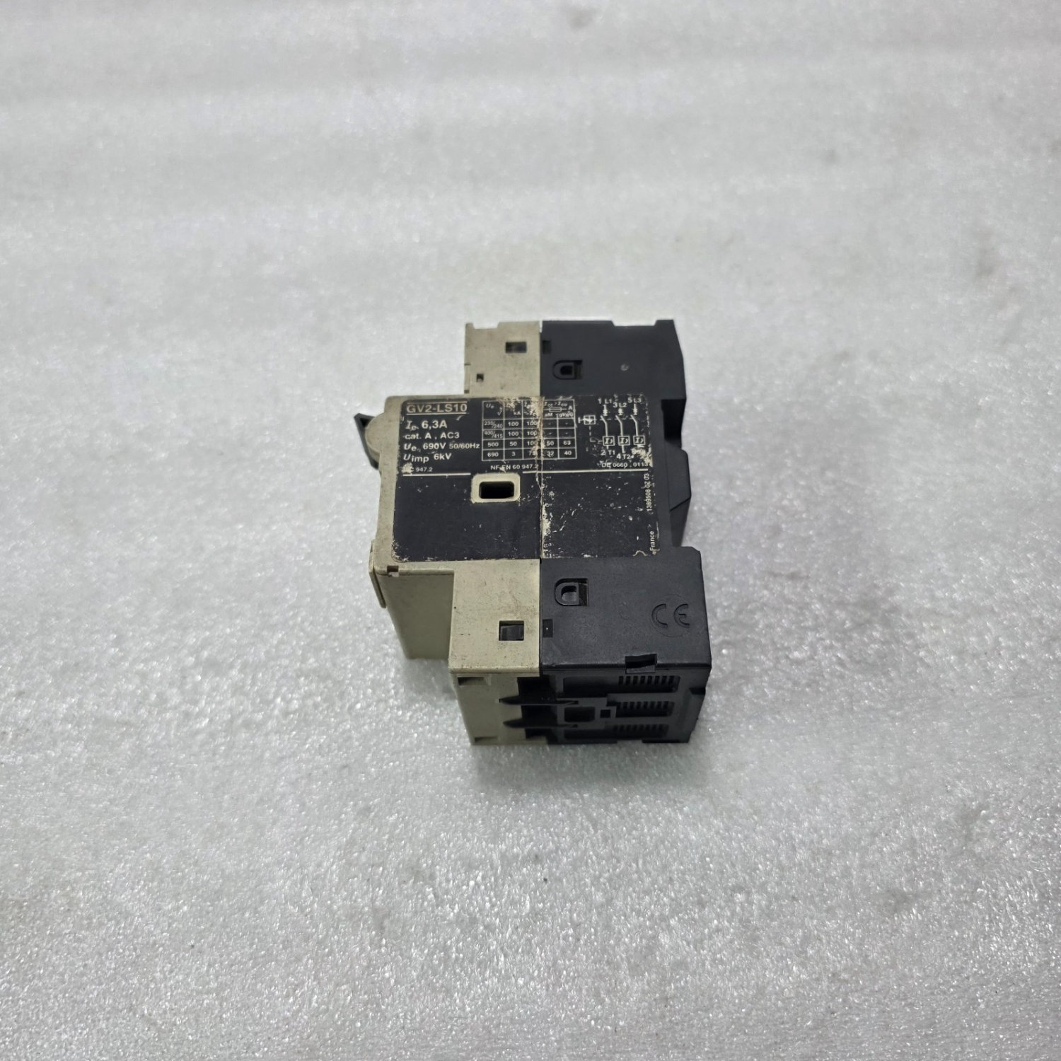 TELEMECANIQUE GV2-LS10 MOTOR CIRCUIT BREAKER 6.3A 690V 100KA IEC 947-2 - Image 3
