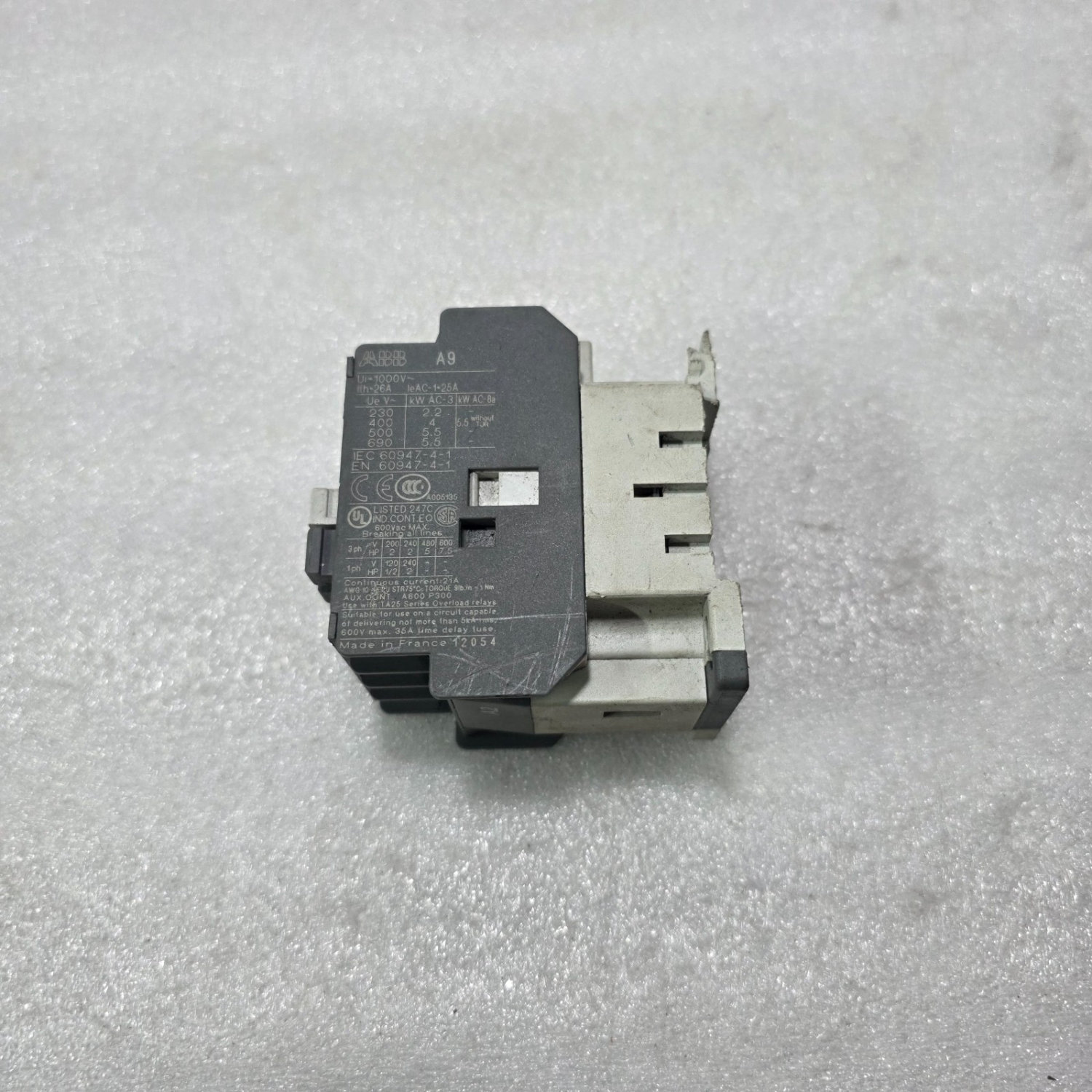 ABB A9-30-10 CONTACTOR 3P 24V COIL 25A 4KW 400V IEC 60947-4-1 - Image 4