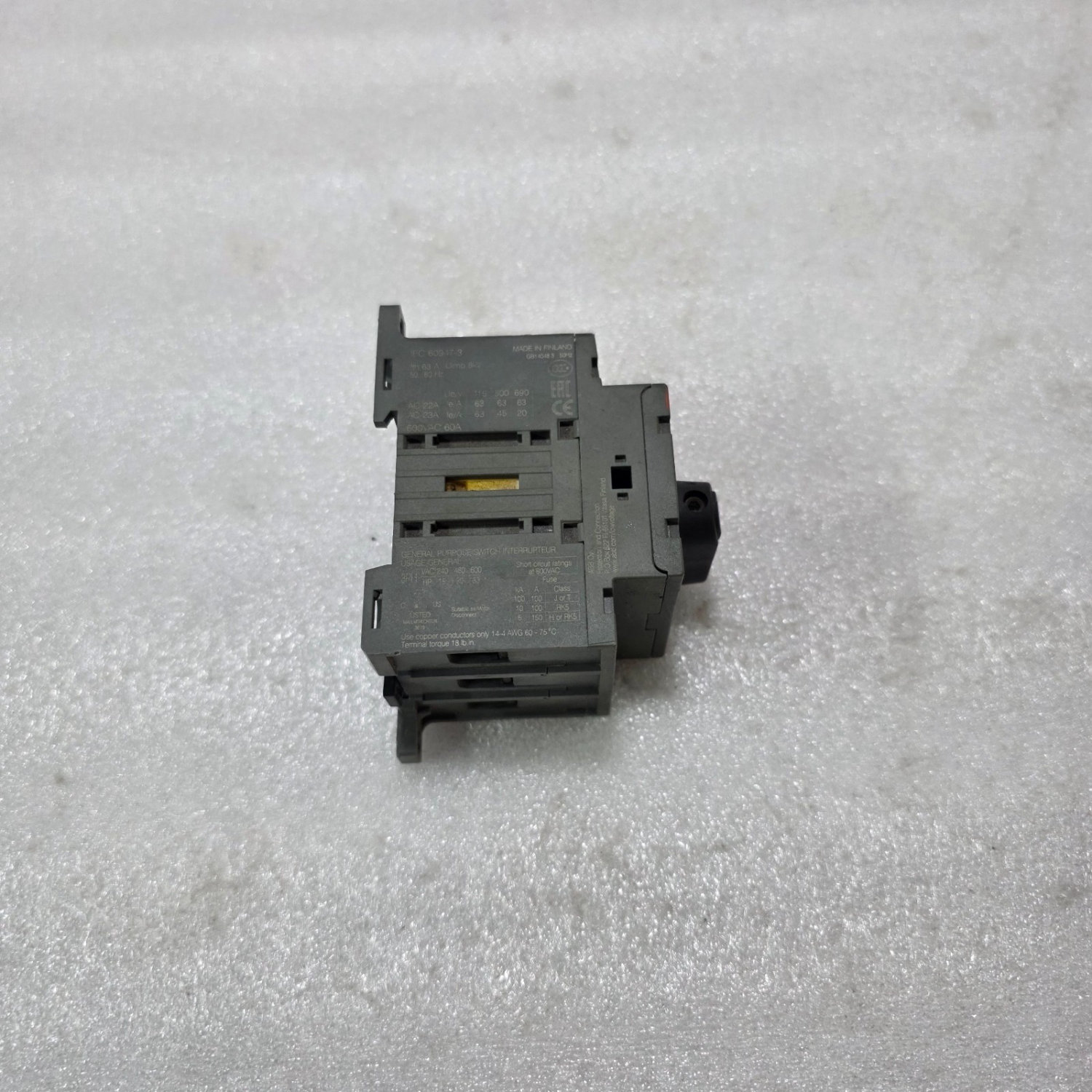ABB | GENERAL PURPOSE SWITCH / LOAD DISCONNECTOR | OT63F3 - Image 3