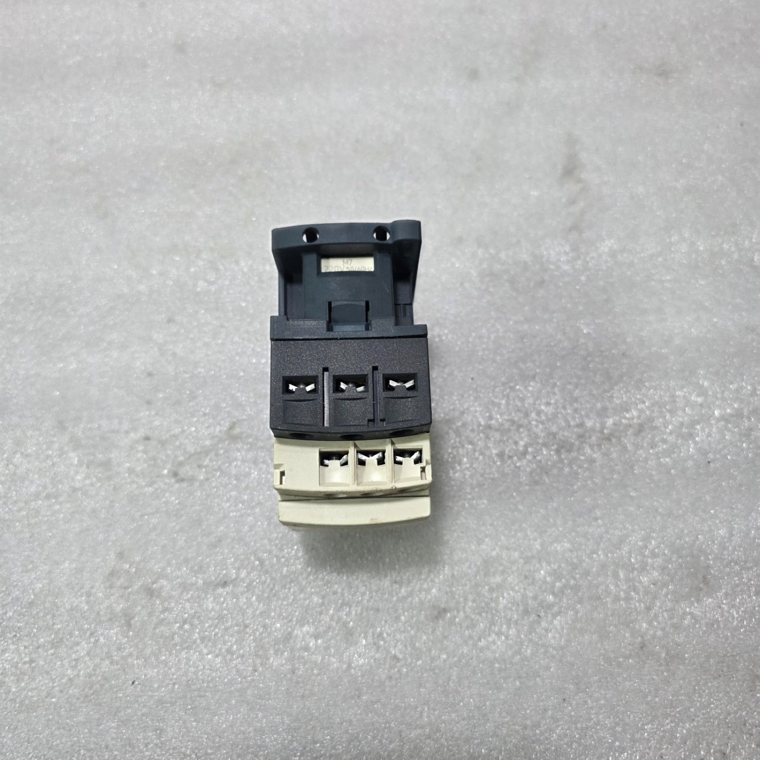 S ELECTRIC LC1D09 3 POLE CONTACTOR 9A 1NO 1NC AUX 220V TESYS D IEC 60947-4-1 - Image 5