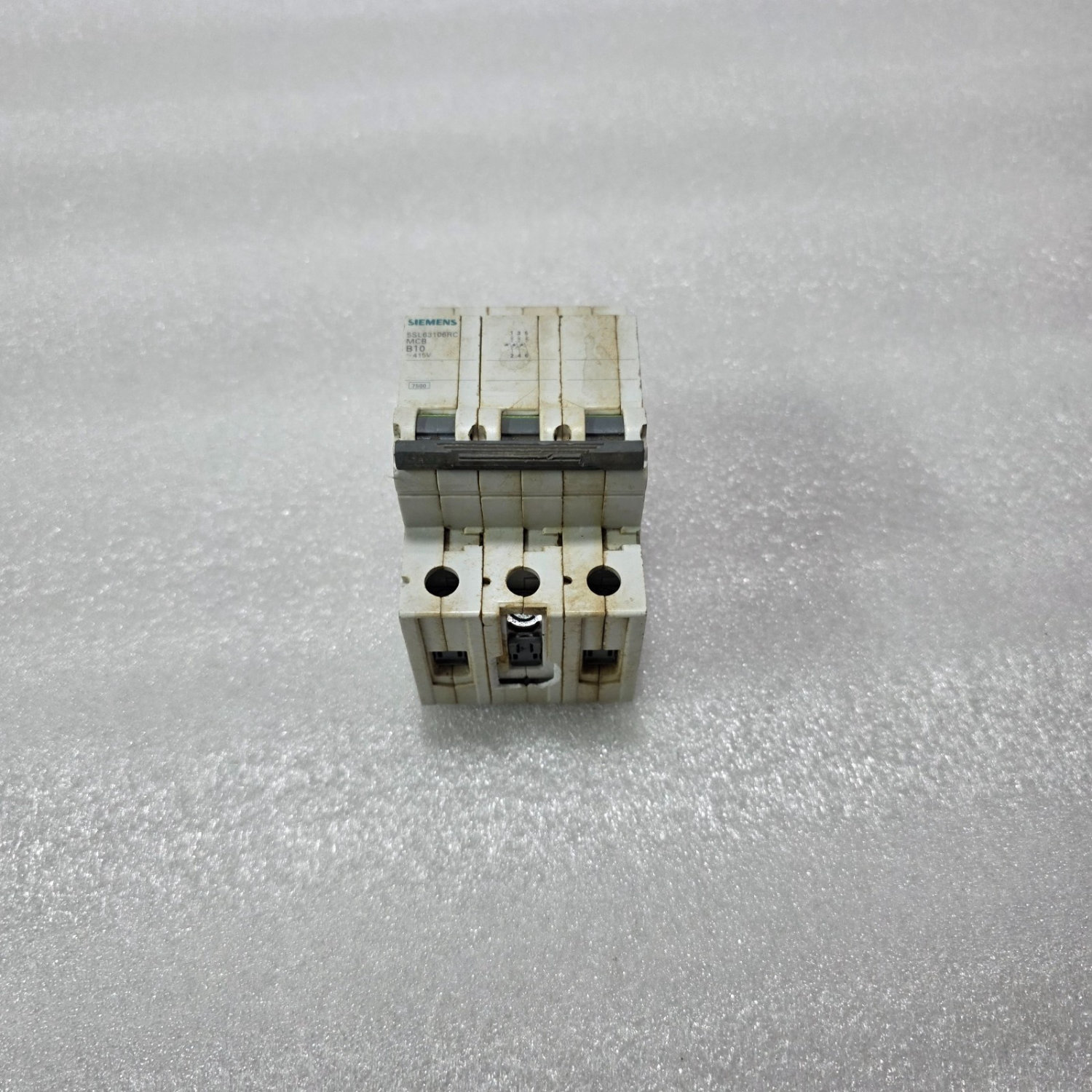 SIEMENS 5SL63106RC 3P 10A CURVE B 415V 7500A MCB MINIATURE CIRCUIT BREAKER