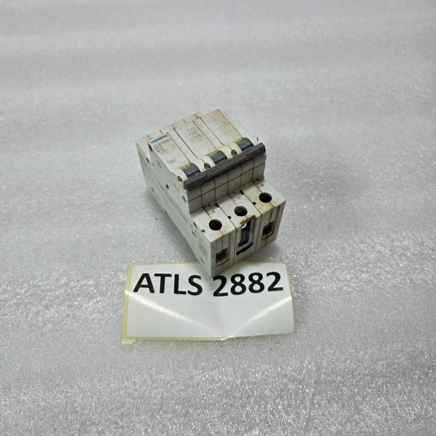 SIEMENS 5SL63106RC 3P 10A CURVE B 415V 7500A MCB MINIATURE CIRCUIT BREAKER - Image 7