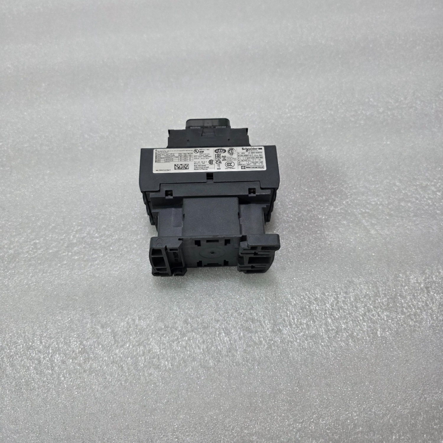 S ELECTRIC LC1D25 TESYS D CONTACTOR 3 POLE 110V COIL 40A 690V WITH AUXILIARY - Image 3
