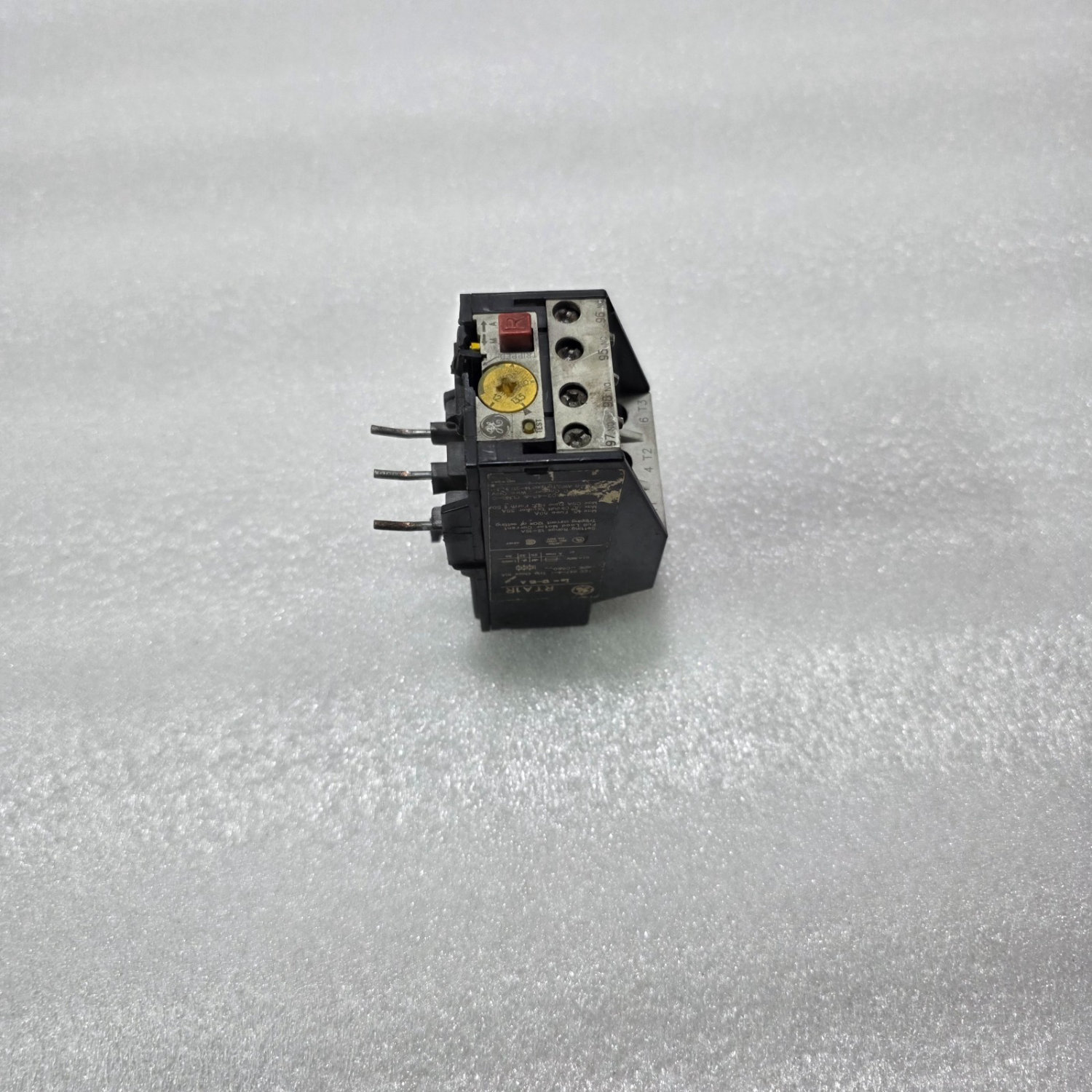 GE RTA1R THERMAL OVERLOAD RELAY 12-15A WITH AUXILIARY CONTACT MODULE 690V - Image 2