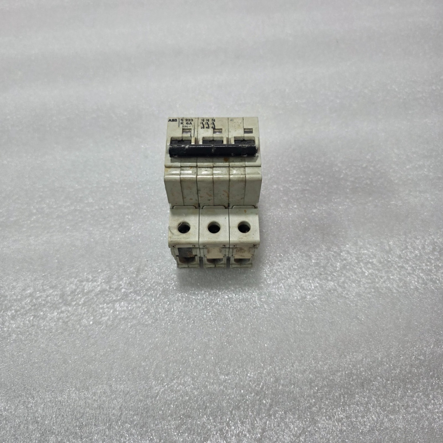 ABB S223 K6A 3 POLE MINIATURE CIRCUIT BREAKER MCB 6A 690V DIN RAIL