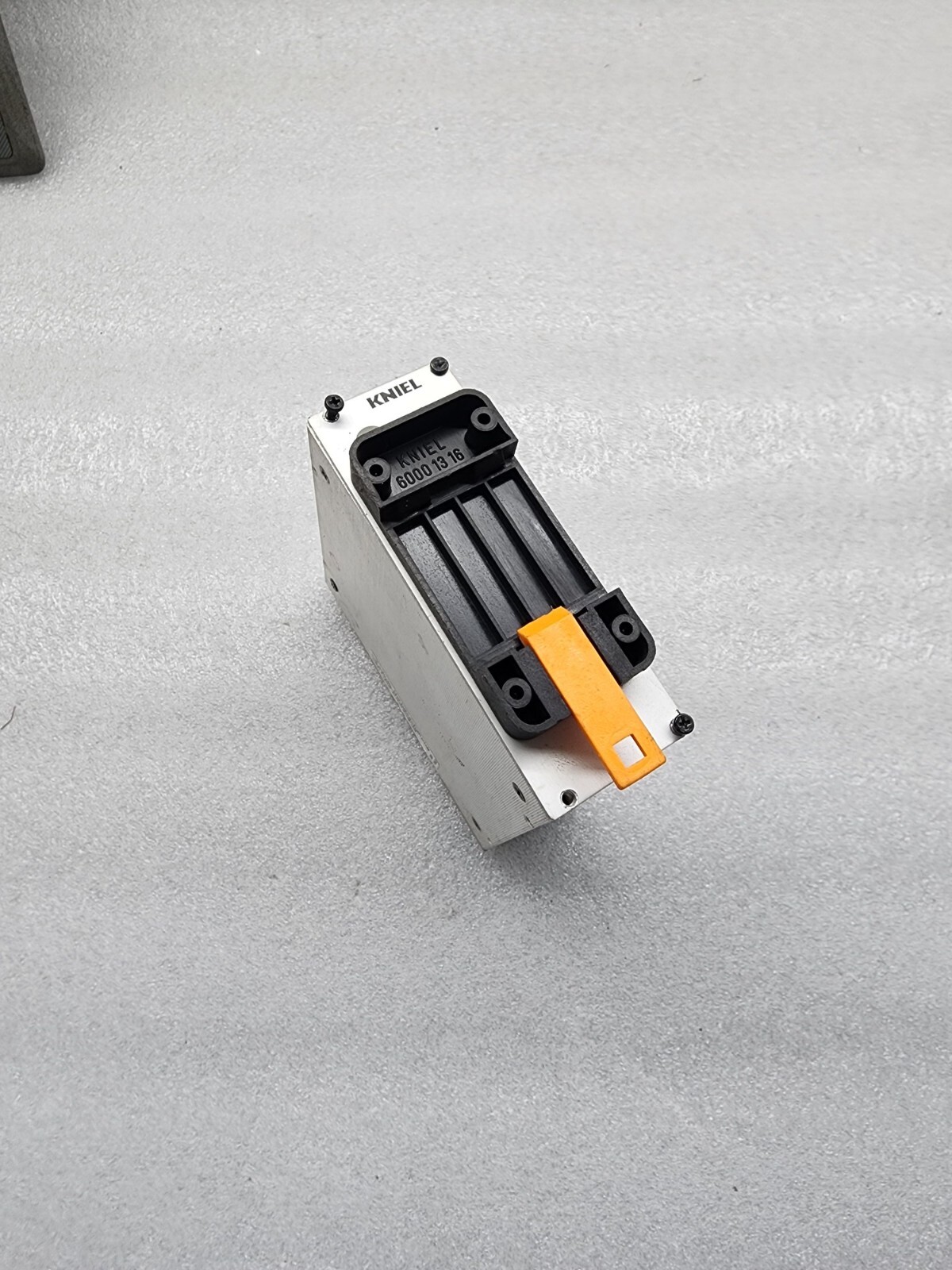 KNIEL MAAS 12.1-9 POWER SUPPLY 170-617-00.02 97-127V/194-254V - Image 6