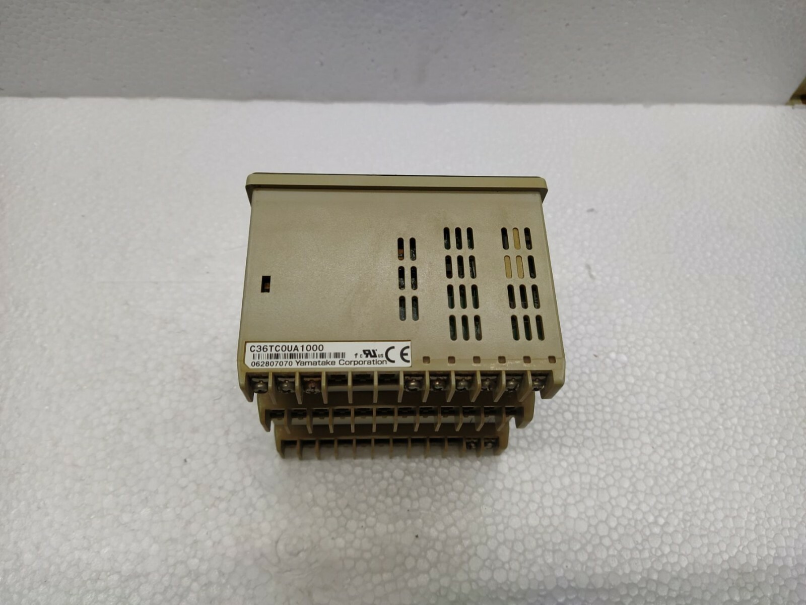 Yamatake SDC36 Digital Indicating Controller C36TC0UA1000 SDC 36 100-240V AC - Image 4