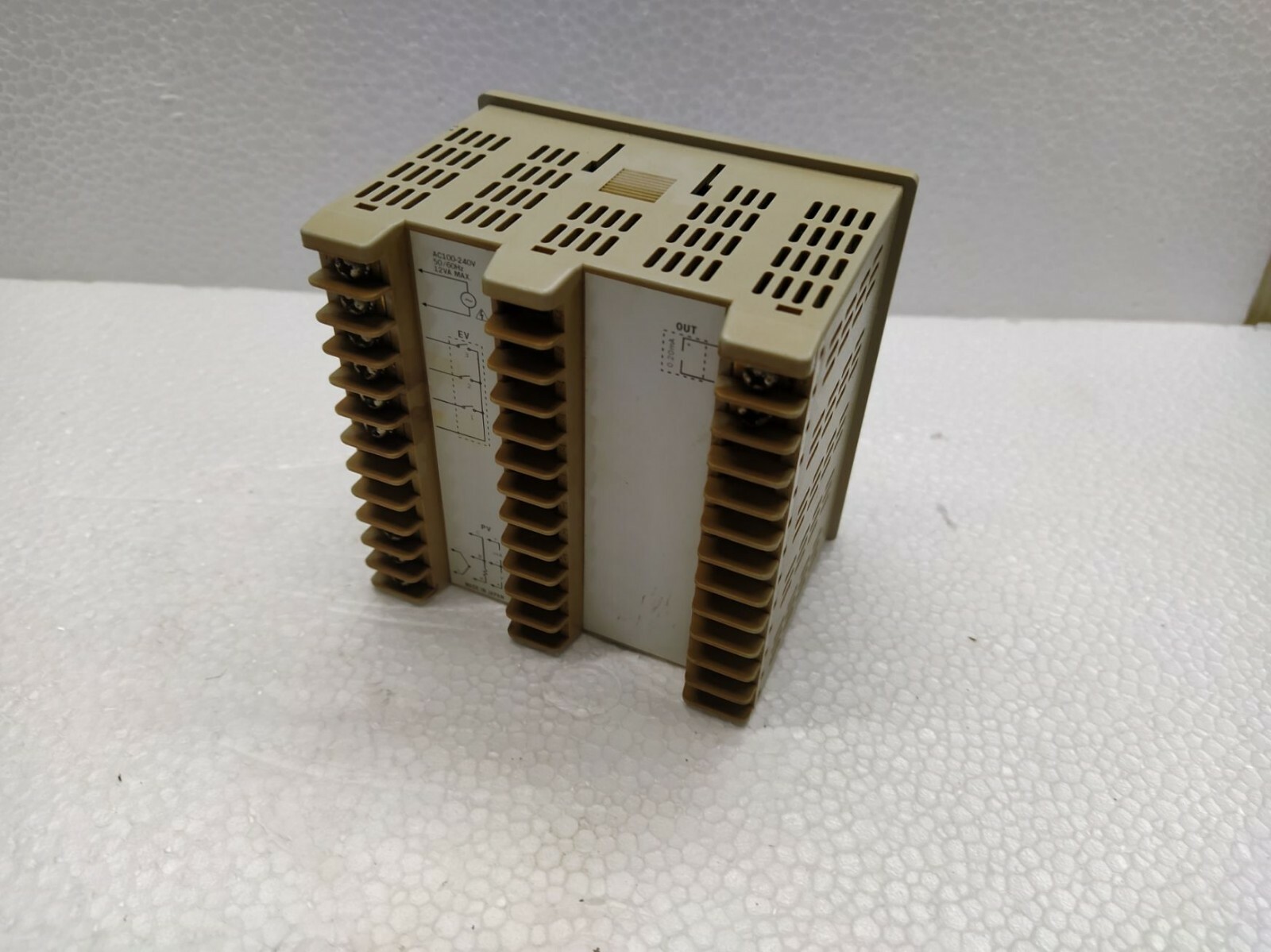 Yamatake SDC36 Digital Indicating Controller C36TC0UA1000 SDC 36 100-240V AC - Image 6