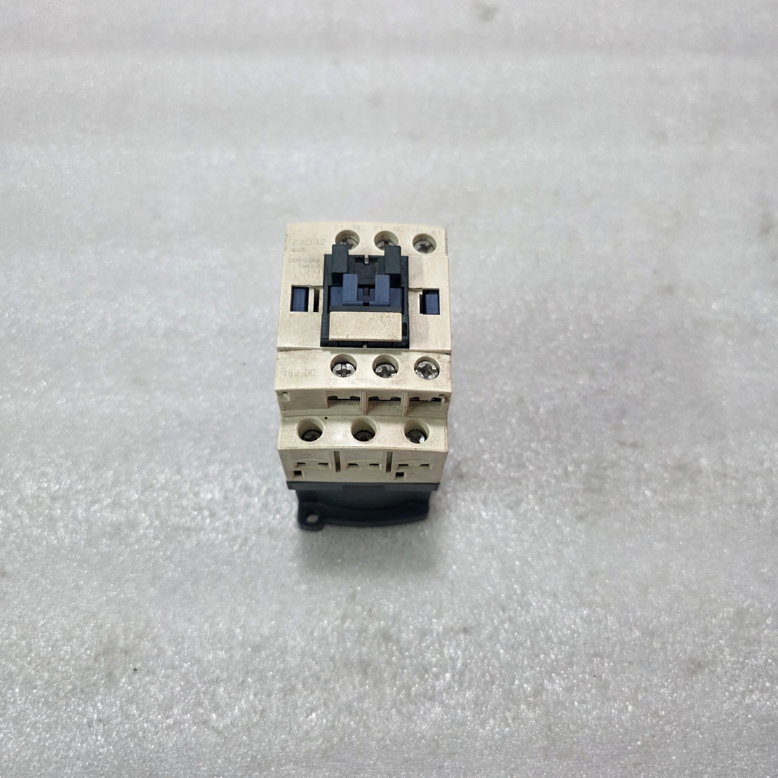 S ELECTRIC CAD32ED CONTROL RELAY 48V DC 3NO+2NC 690V WITH LAD4TSDL SUPPRESSOR