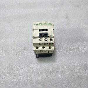 S ELECTRIC CAD32 CONTROL RELAY 3NO 2NC 10A 42VAC 50/60HZ TESYS TELEMECANIQUE