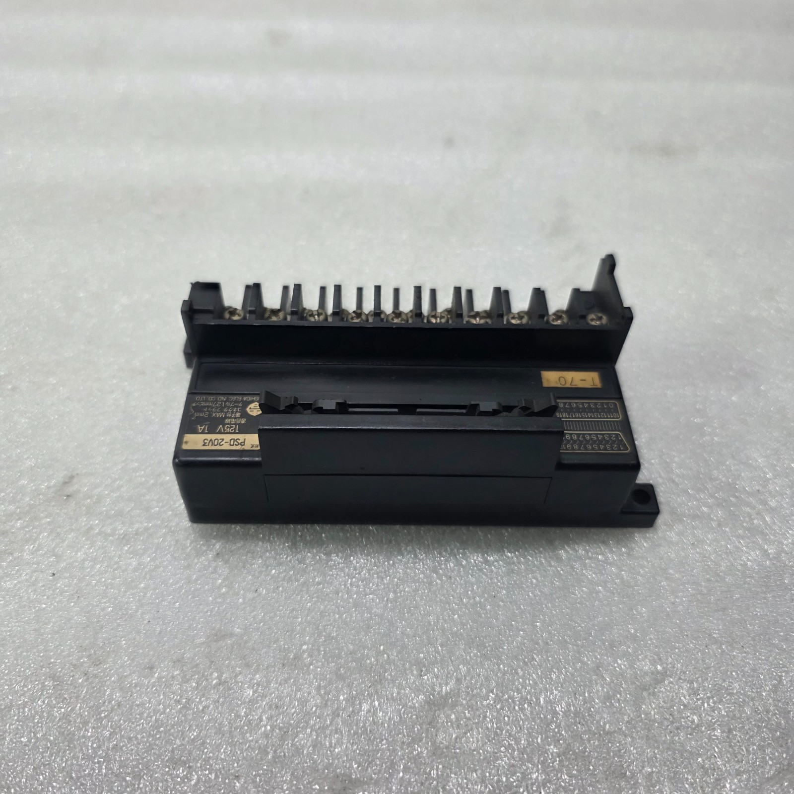 YOSHIDA ELEC PSD-20V3 PLC I/O TERMINAL BLOCK BOARD 20 POINT 125V 1A - Image 4