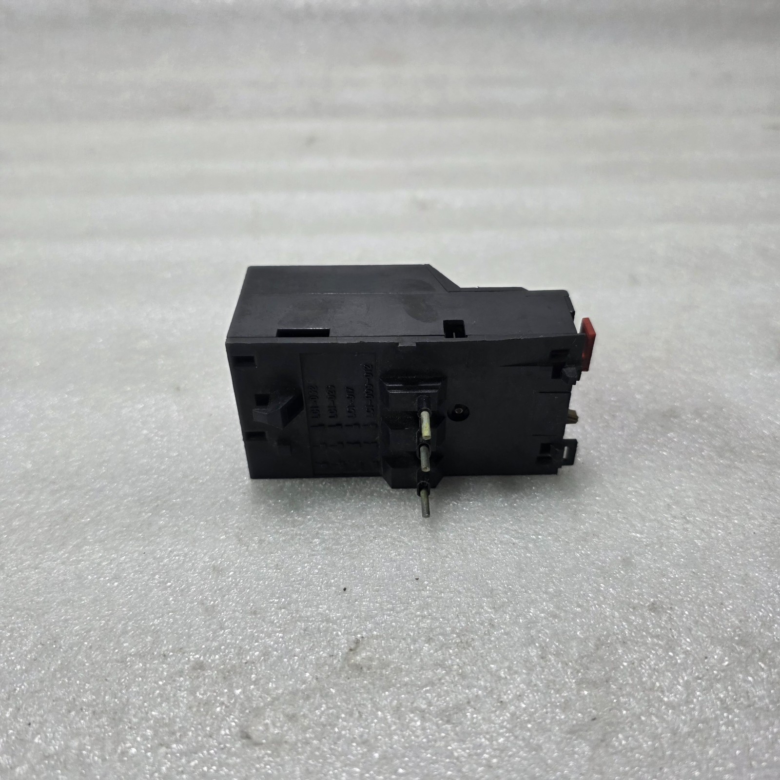 S ELECTRIC / TELEMECANIQUE LR1-D09302 THERMAL OVERLOAD RELAY 3 POLE 0.25-0.16A - Image 4
