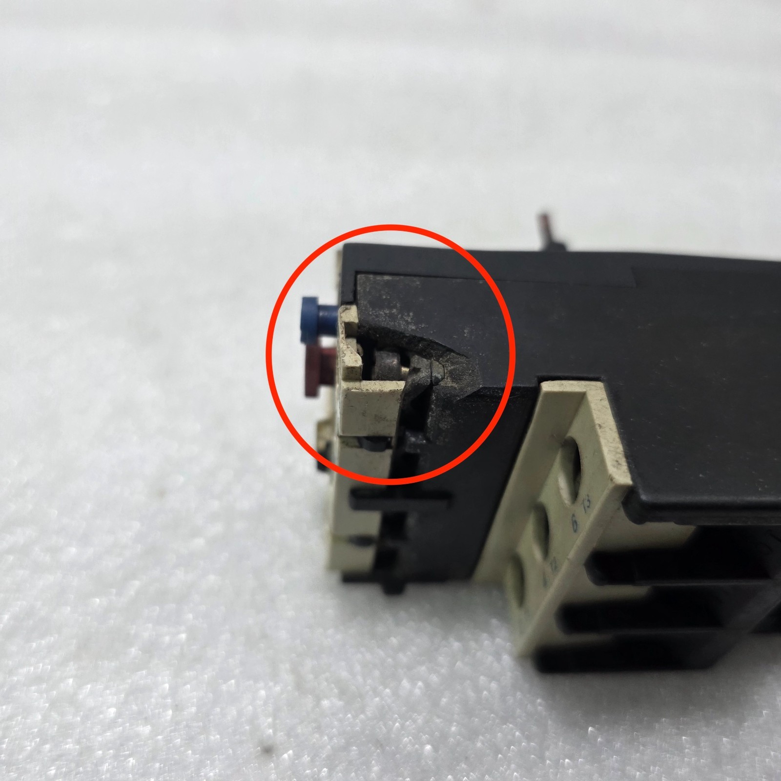 S ELECTRIC / TELEMECANIQUE LR2D1322 THERMAL OVERLOAD RELAY 3 POLE 17-25A - Image 5