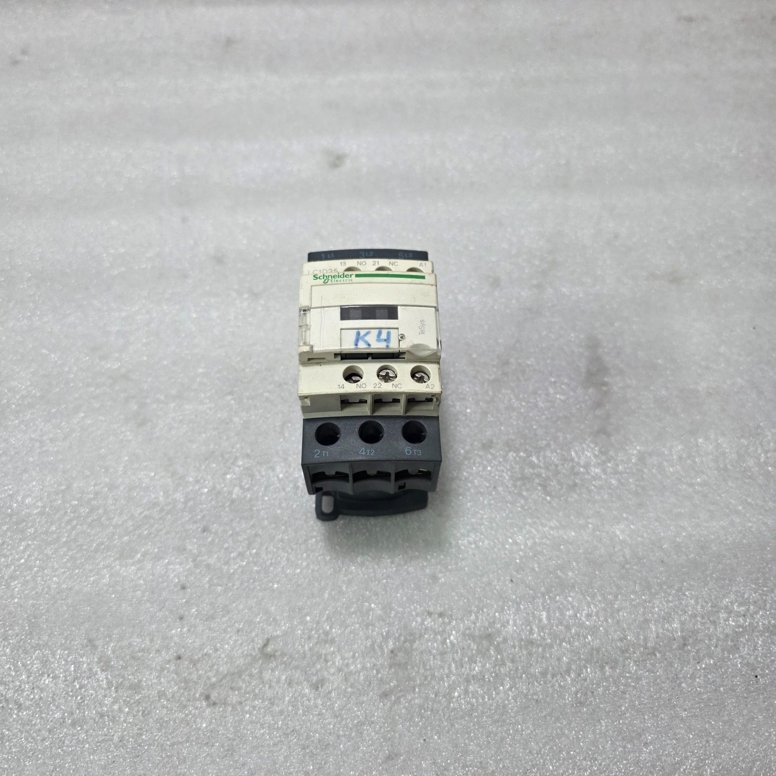 S ELECTRIC LC1D25 3 POLE AC CONTACTOR WITH 1NO + 1NC AUXILIARY CONTACTS 230V AC