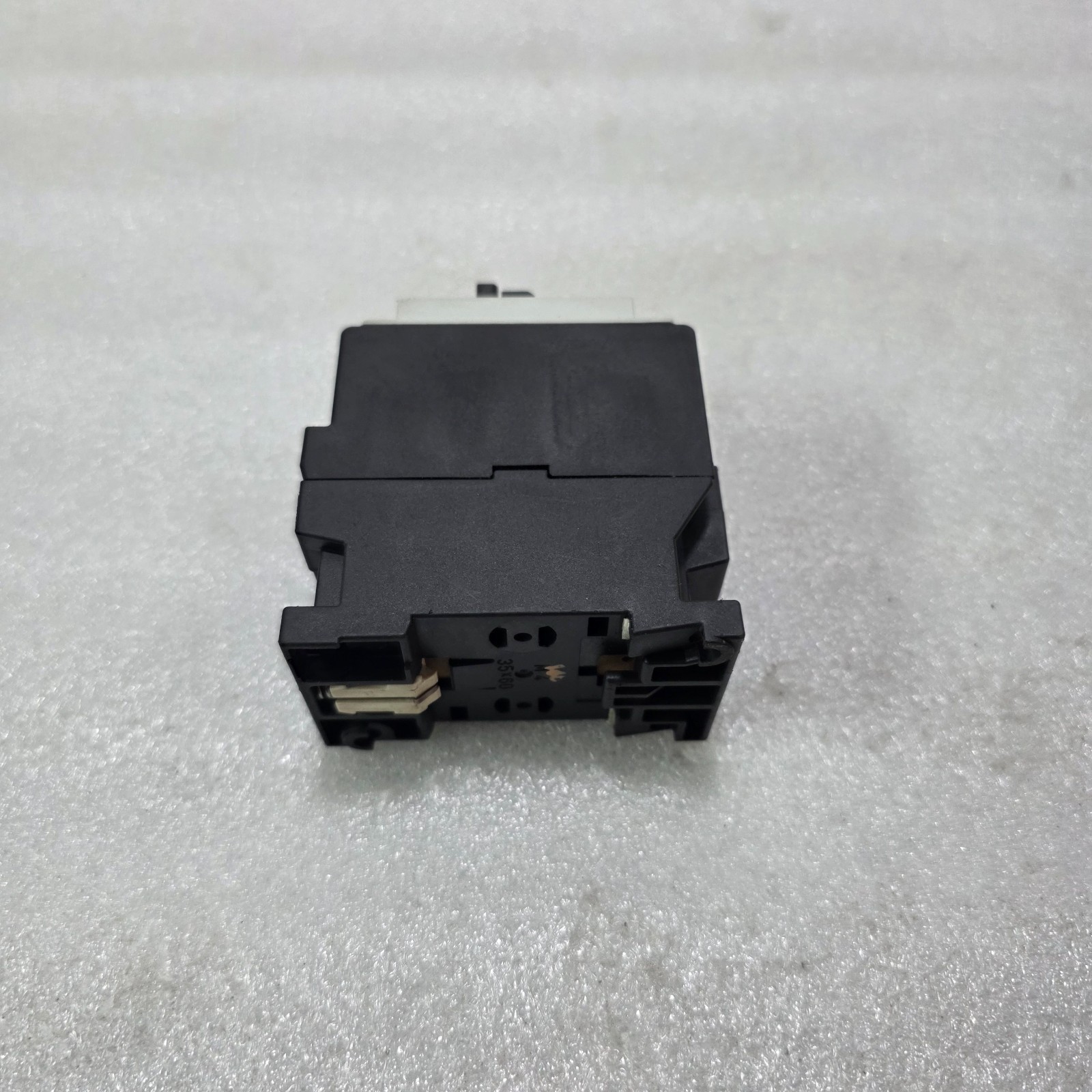 SIEMENS 3TH3022-0A AUXILIARY CONTACTOR 2NO 2NC 220VAC 50/60HZ CONTROL RELAY - Image 4