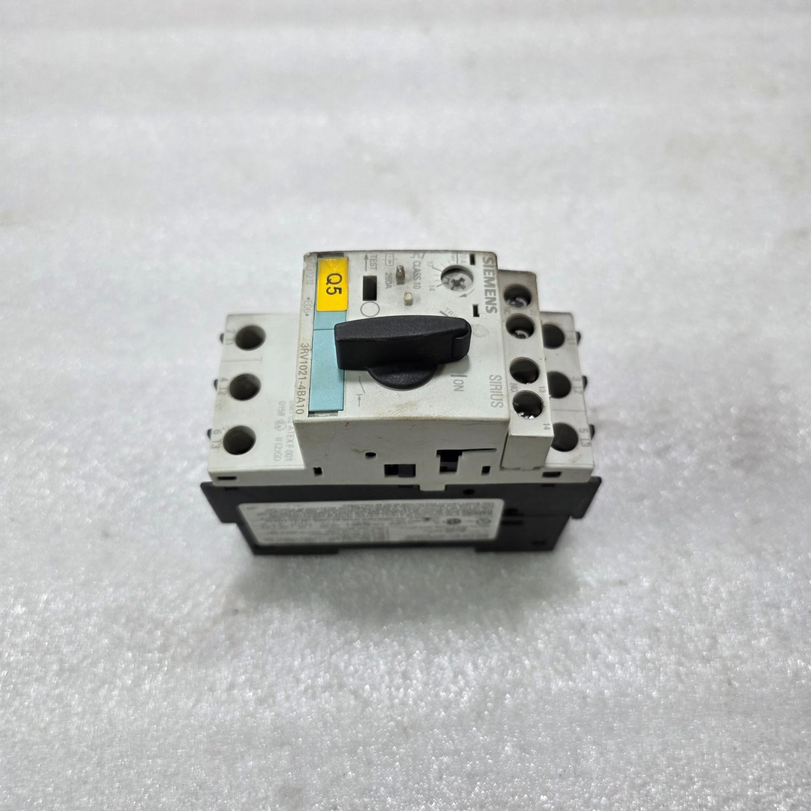 SIEMENS 3RV1021-4BA10 MOTOR PROTECTION CIRCUIT BREAKER 3 POLE CLASS 10 14-20A - Image 2