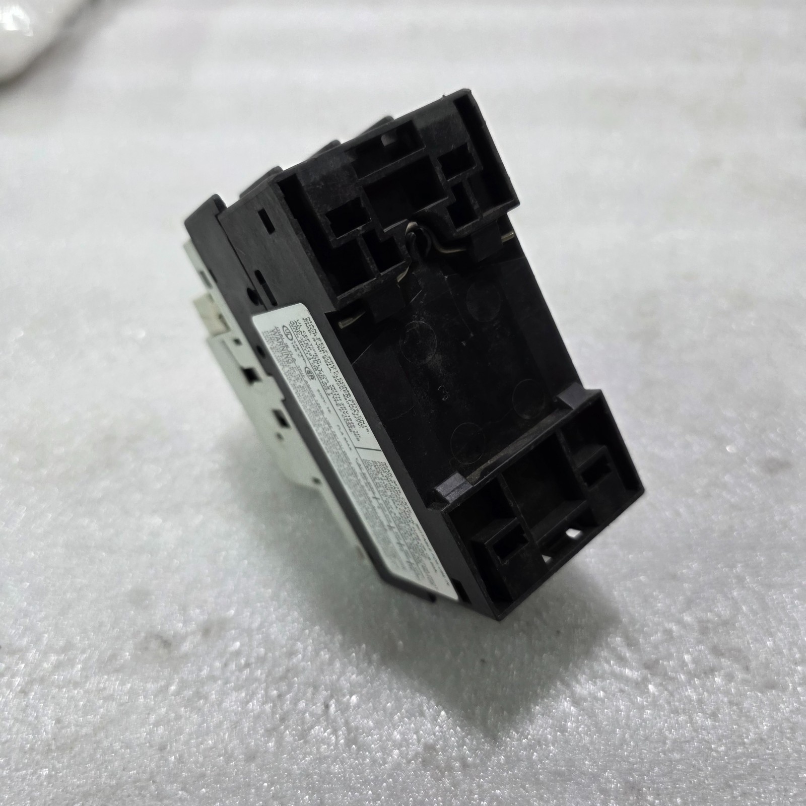 SIEMENS 3RV1021-4AA15 MOTOR PROTECTION CIRCUIT BREAKER 3 POLE CLASS 10 11-16A - Image 5