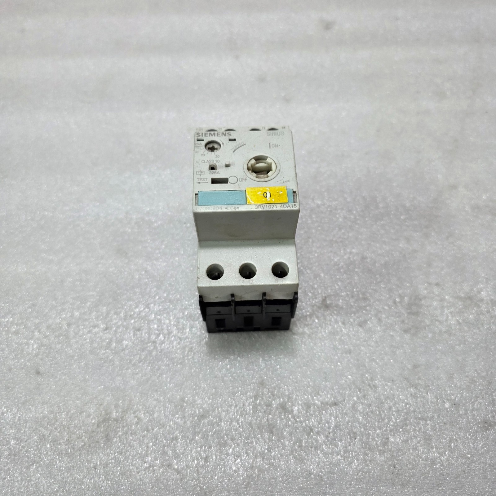 SIEMENS 3RV1021-4DA15 MOTOR PROTECTION CIRCUIT BREAKER 3 POLE CLASS 10 20-25A