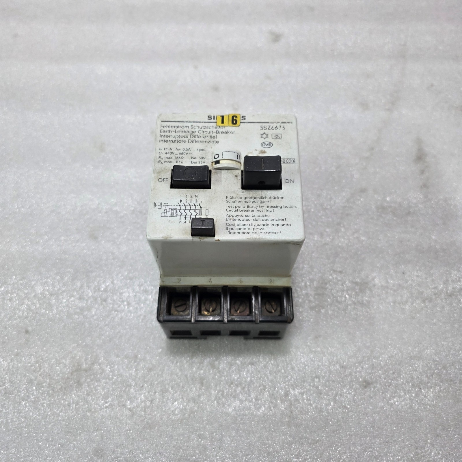 SIEMENS | EARTH LEAKAGE CIRCUIT BREAKER (ELCB / RCD) | 5SZ6673