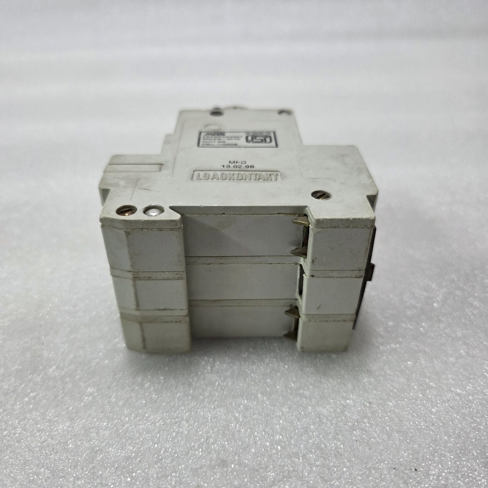 MDS LOADKONTAKT K 04 A 3P 4A 240/415V 9KA MCB MINIATURE CIRCUIT BREAKER ISI MARK - Image 4