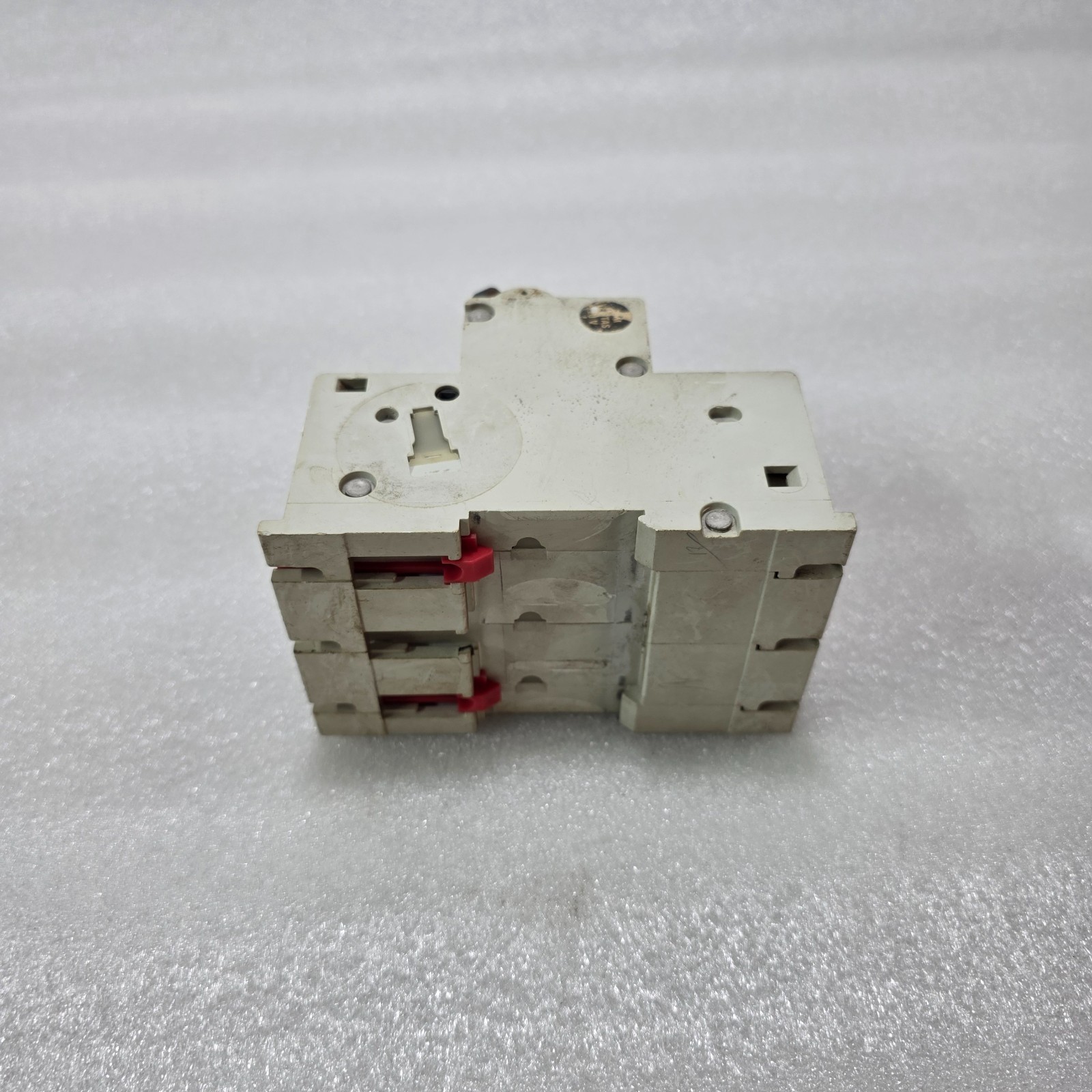 MERLIN GERIN MULTI9 C10C 3P 100A TYPE U 380V 10KA MCB MINIATURE CIRCUIT BREAKER - Image 5