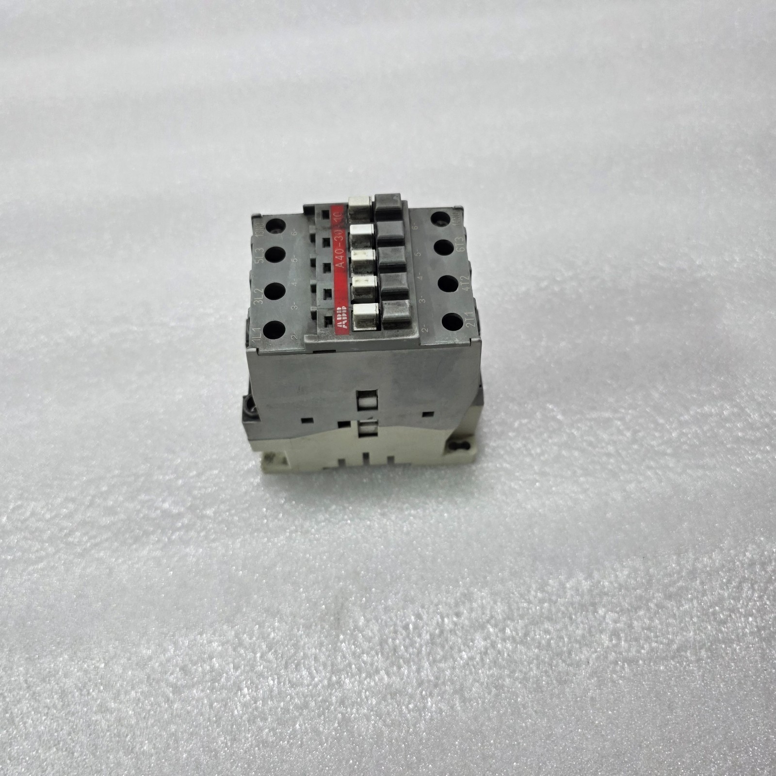 ABB A40-30-10 CONTACTOR 3NO+1NO 40A AC-3 18.5KW 110V COIL IEC 60947 - Image 2