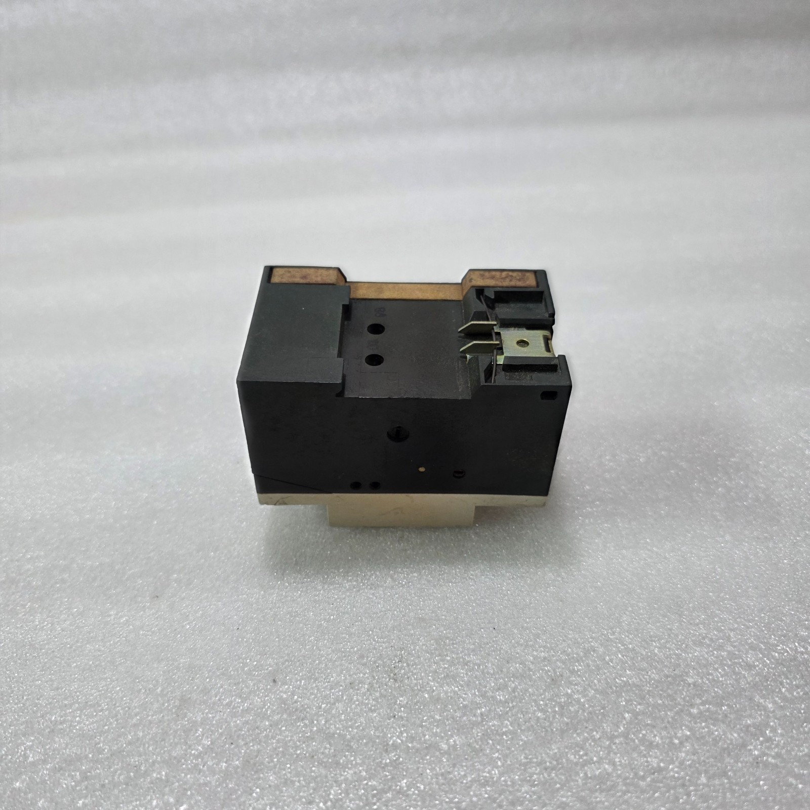 SIEMENS 3VU1300-1MD00 MOTOR CIRCUIT BREAKER 0.24-0.4A 400V AC-3 MADE IN GERMANY - Image 4