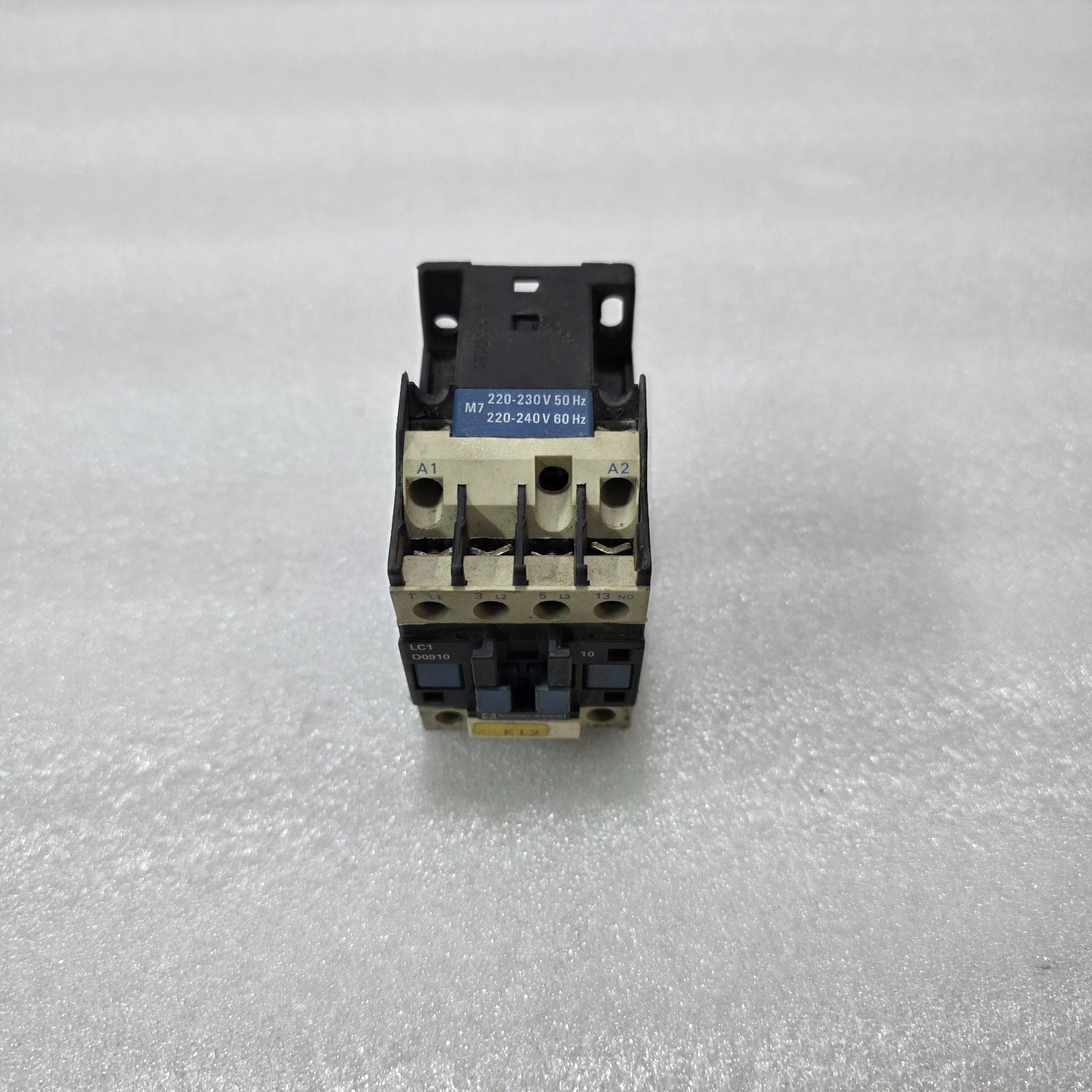 TELEMECANIQUE LC1 D0910 AC CONTACTOR 25A 220-230V 50/60HZ 1NC - Image 4