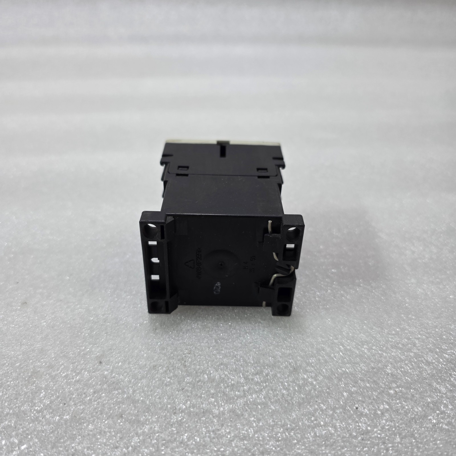 SIEMENS SIRIUS 3RH1131-1BB40 CONTROL RELAY 3NO+1NC DC 24V 10A MADE GERMANY - Image 4
