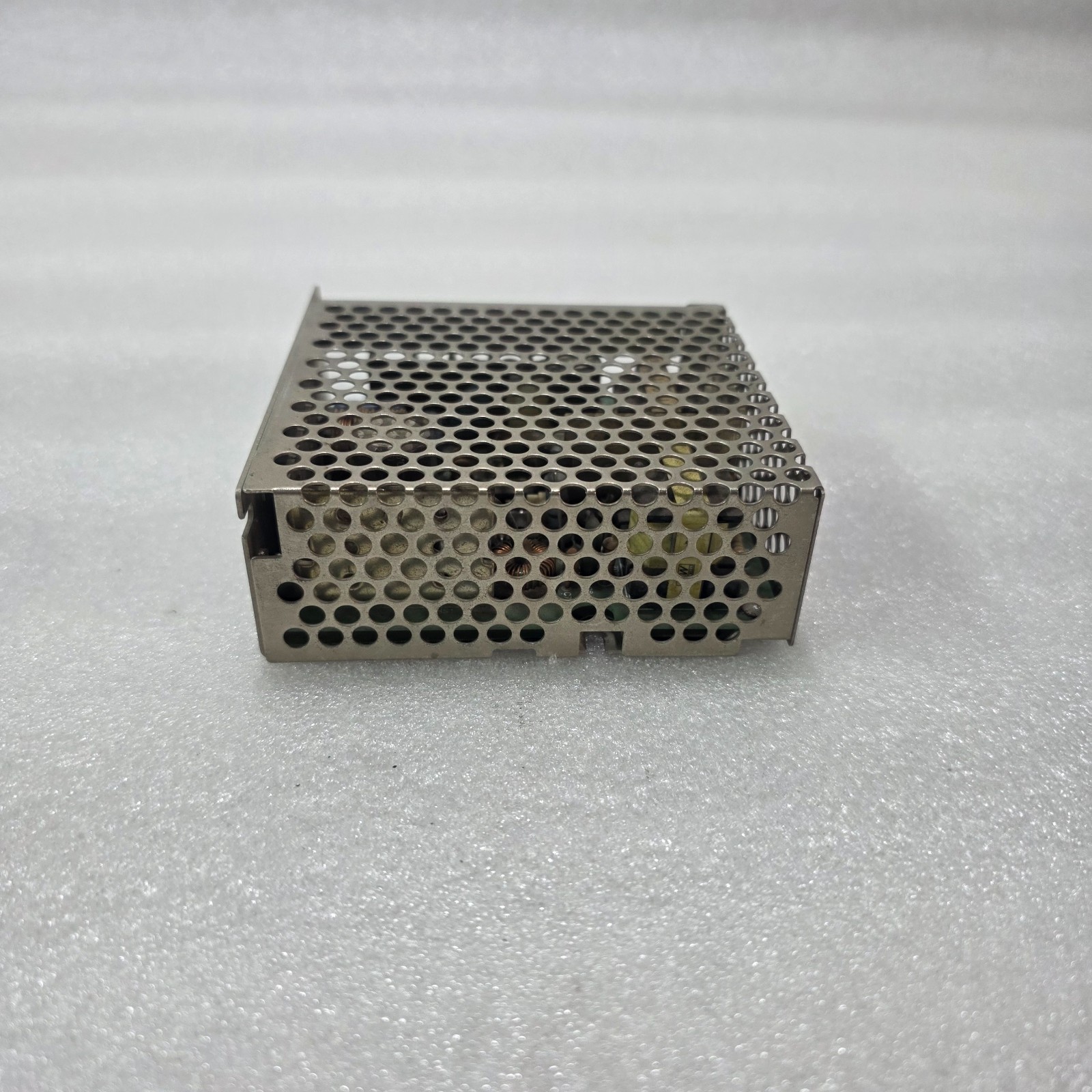 MEAN WELL SD-25B-12 DC-DC CONVERTER POWER SUPPLY INPUT 24V OUTPUT 12V 2.1A 25W - Image 3