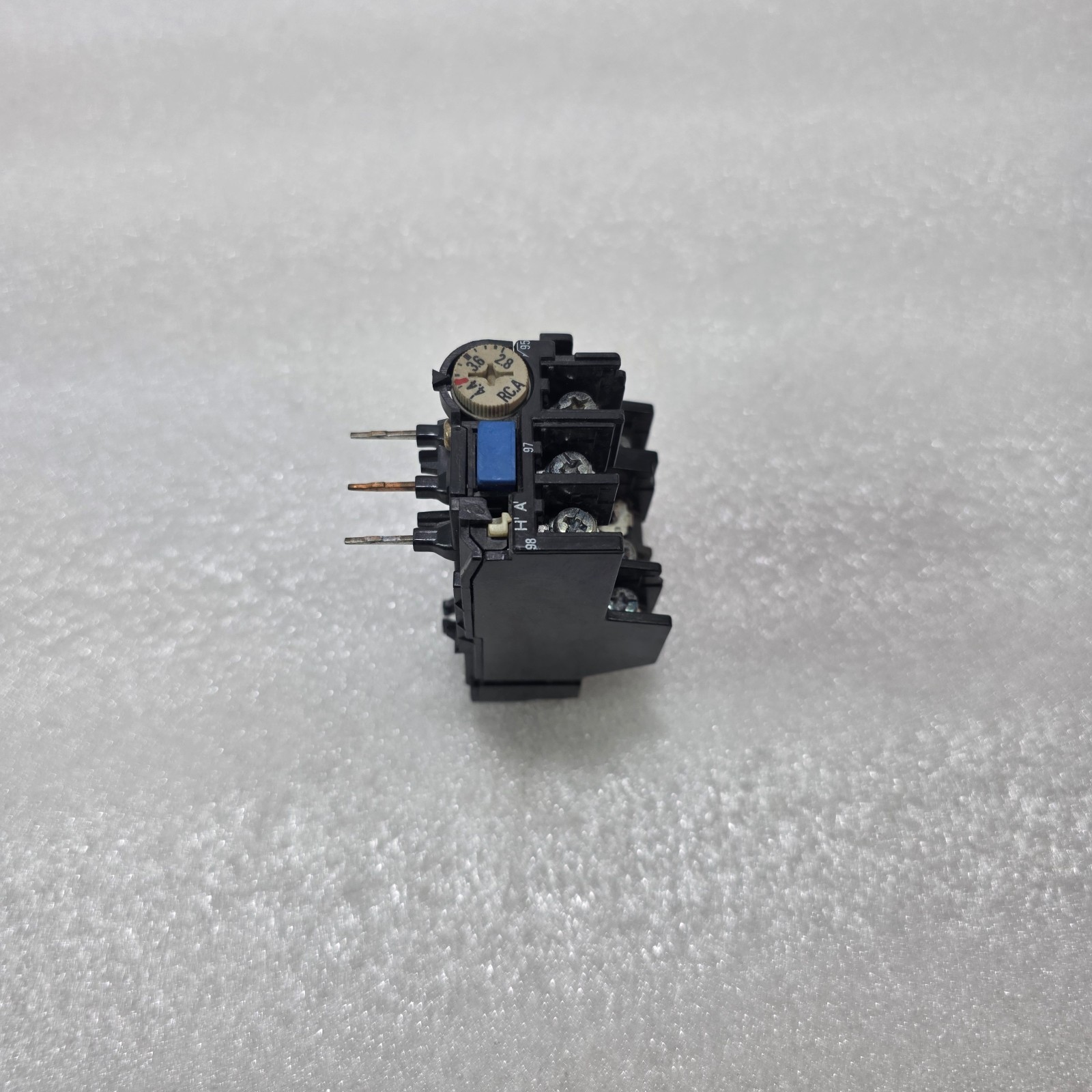 MITSUBISHI ELECTRIC TH-N12 THERMAL OVERLOAD RELAY 2.8-4.4A AC660V IEC947 MADE IN - Image 2